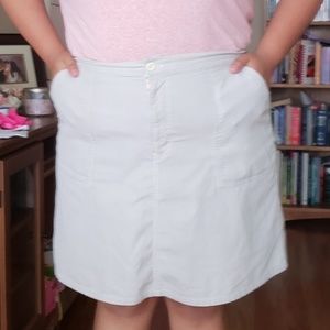 18W Light Gray Skort